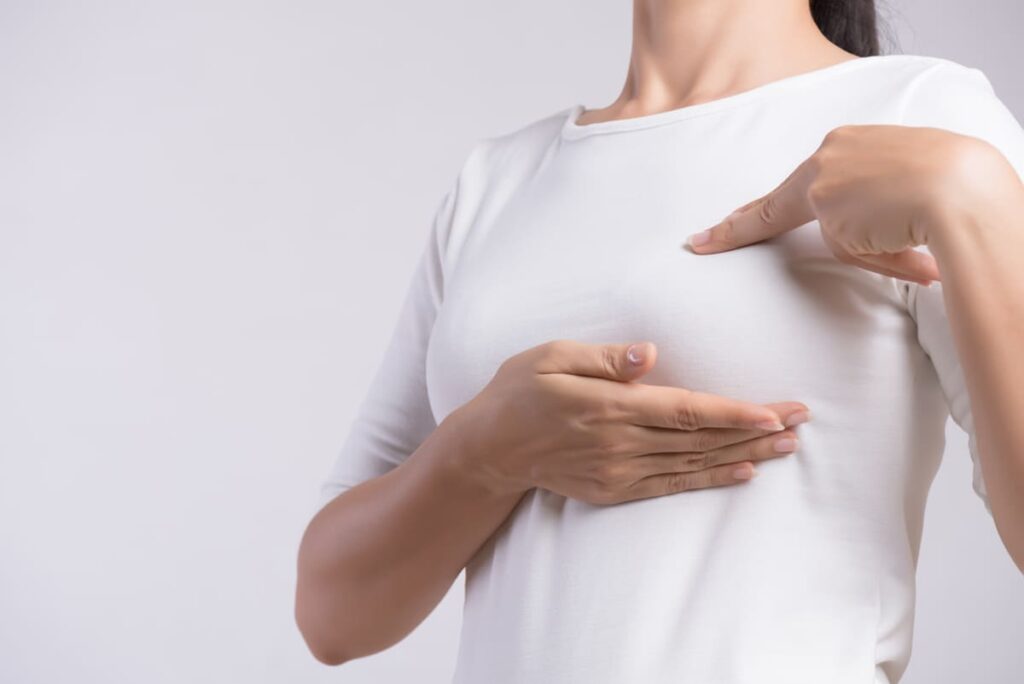 乳房整形手術